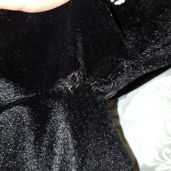 Black velvet dress - Picture 6 of 6